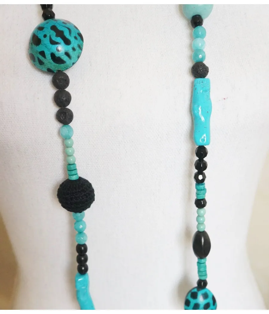 COLLIER SAUTOIR TURQUOISE ET NOIR BOIS AGATE OBSIDIENNE LAVE HOWLITE