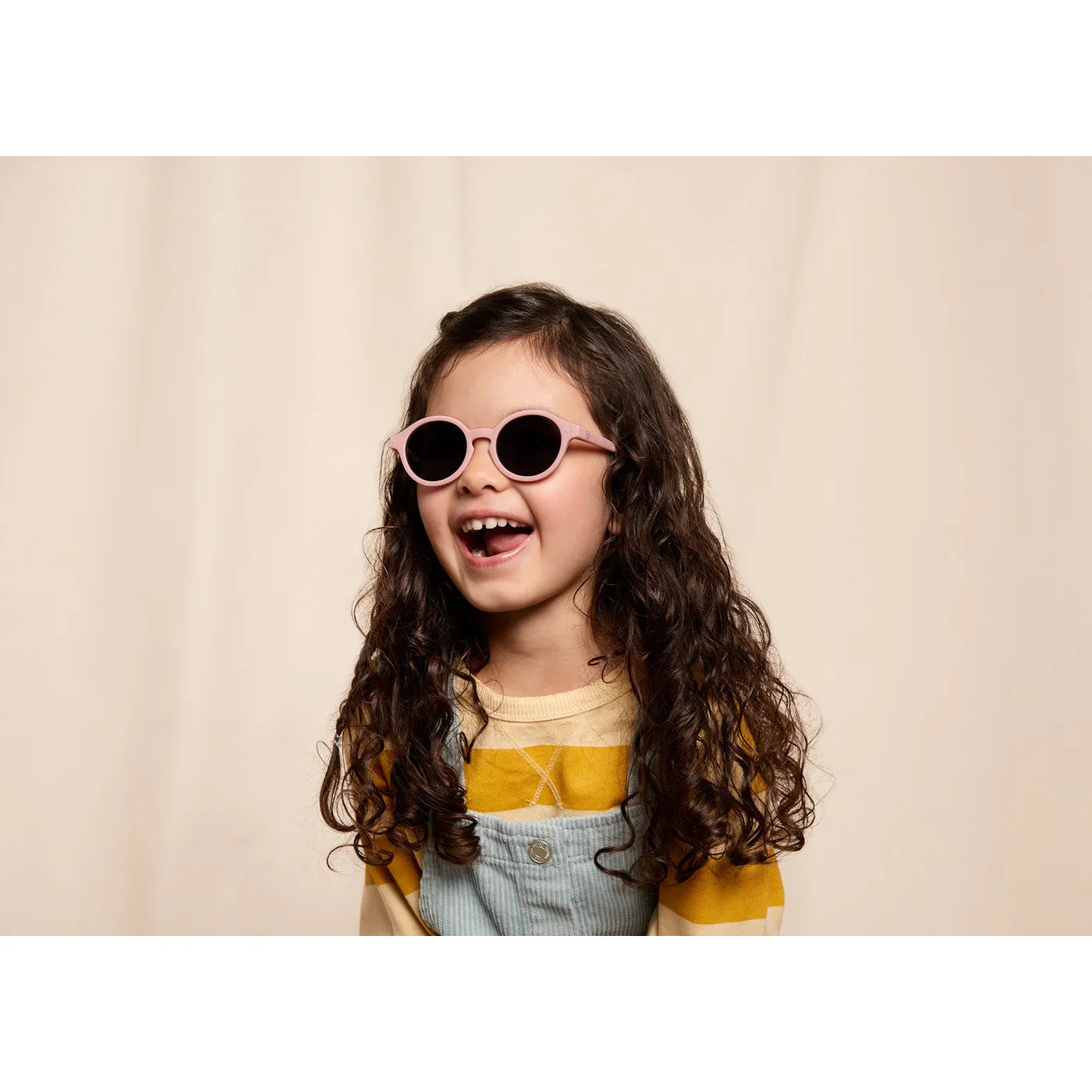 Lunettes de soleil rose Sun Kids Plus #Izipizi