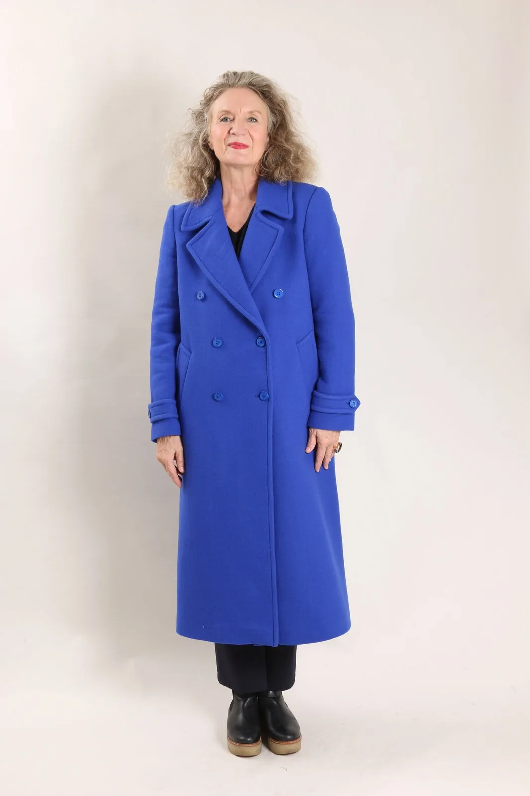 Manteau bleu dur