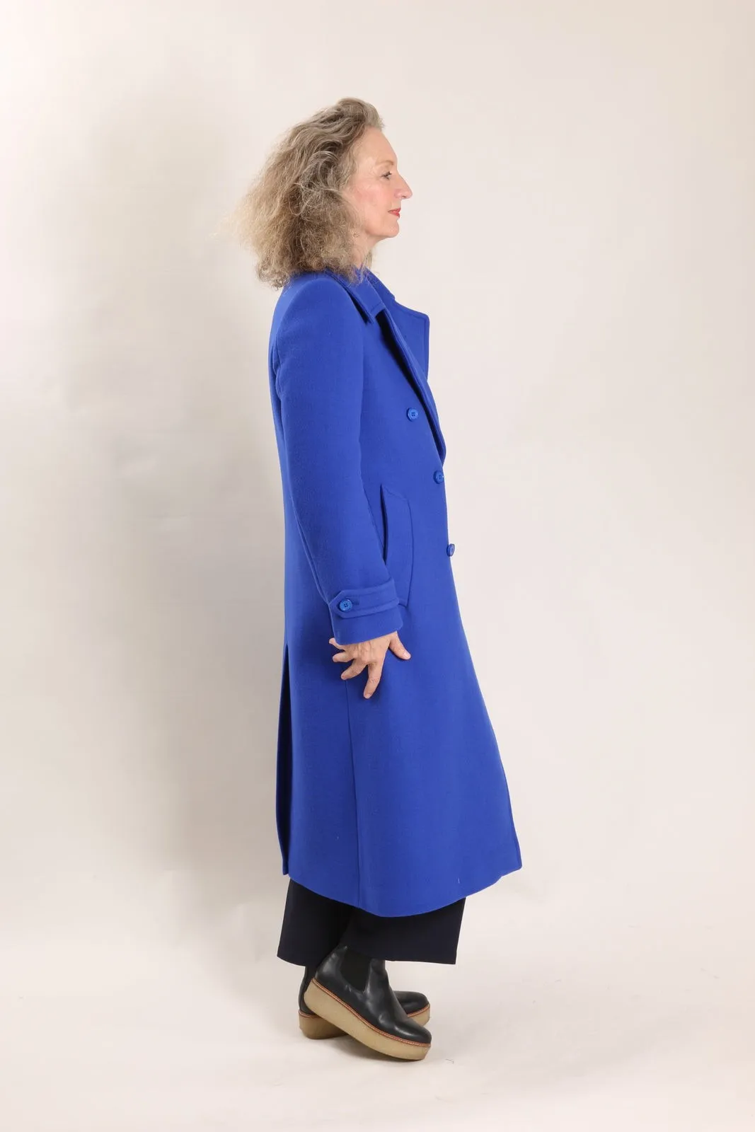 Manteau bleu dur