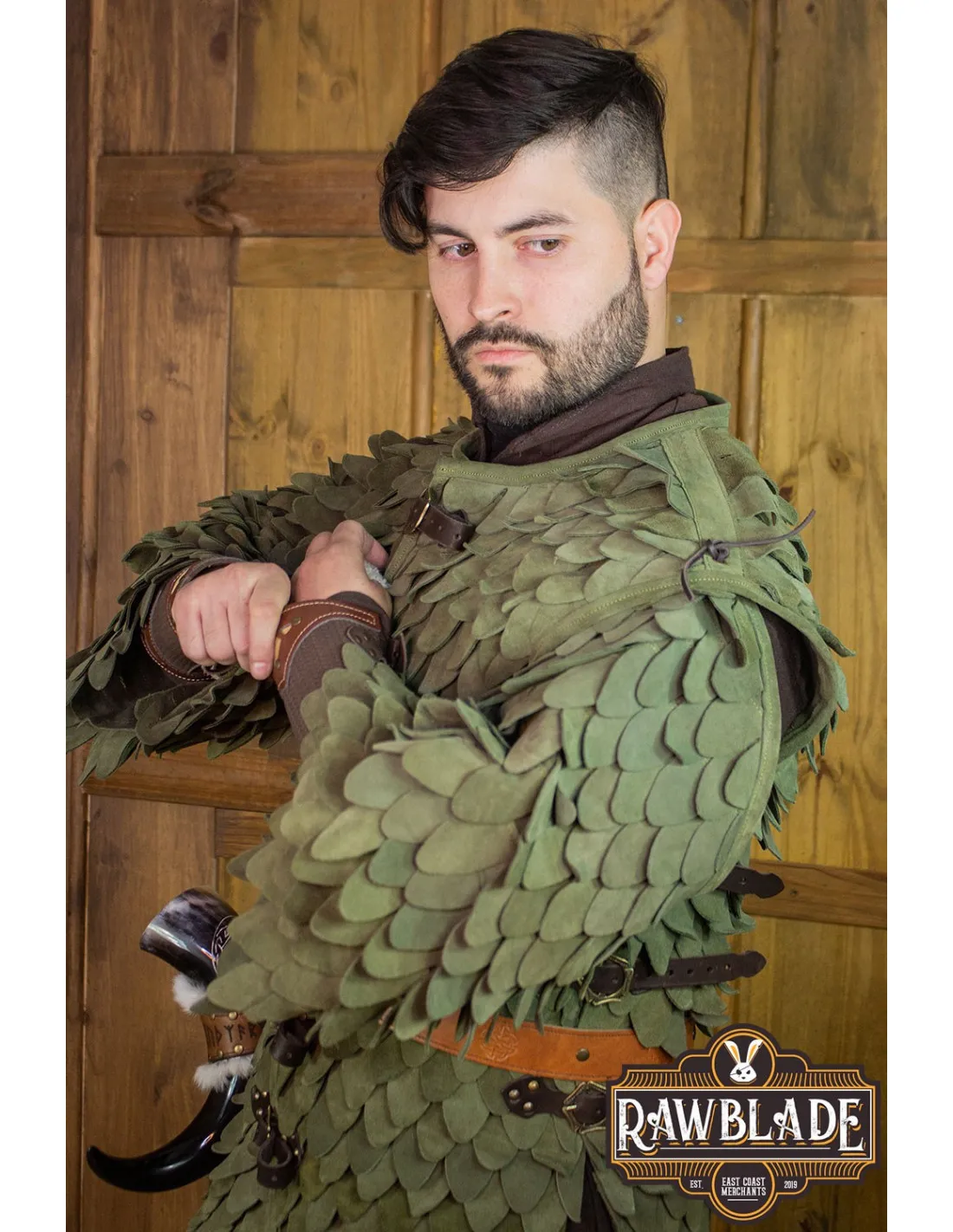 Oria Scale Armor avec manches - Vert ⚔️ Boutique Épées